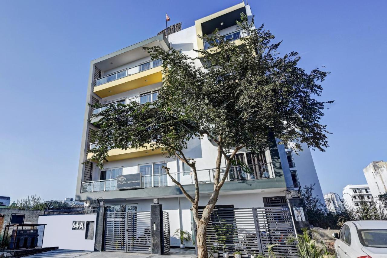 Super Townhouse Tipsyy Near Bestech Central Square Mall Gurgaon Luaran gambar