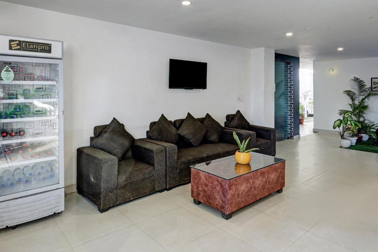 Super Townhouse Tipsyy Near Bestech Central Square Mall Gurgaon Luaran gambar