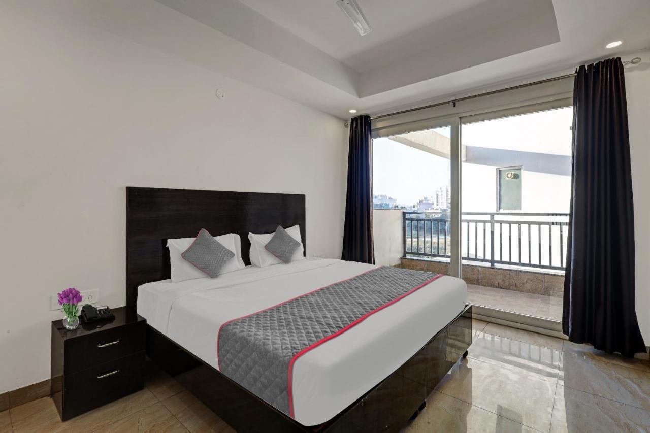 Super Townhouse Tipsyy Near Bestech Central Square Mall Gurgaon Luaran gambar