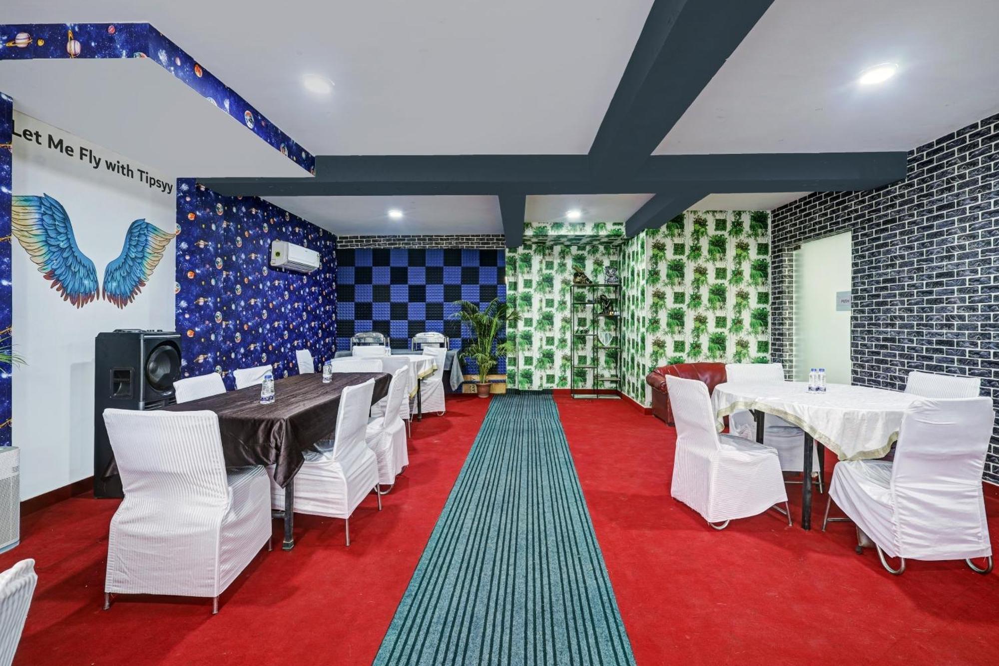 Super Townhouse Tipsyy Near Bestech Central Square Mall Gurgaon Luaran gambar